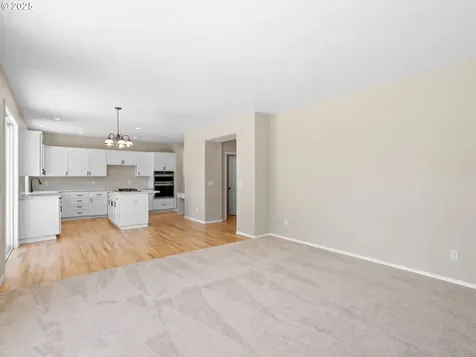 12576 NW Maplecrest Way Banks OR 97106