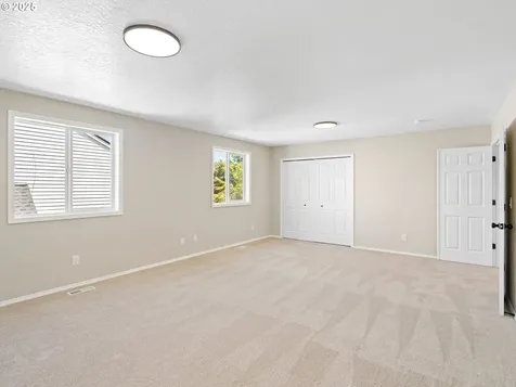 12576 NW Maplecrest Way Banks OR 97106