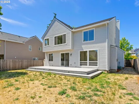 12576 NW Maplecrest Way Banks OR 97106