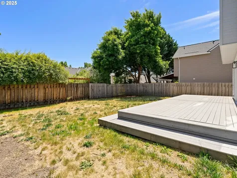 12576 NW Maplecrest Way Banks OR 97106