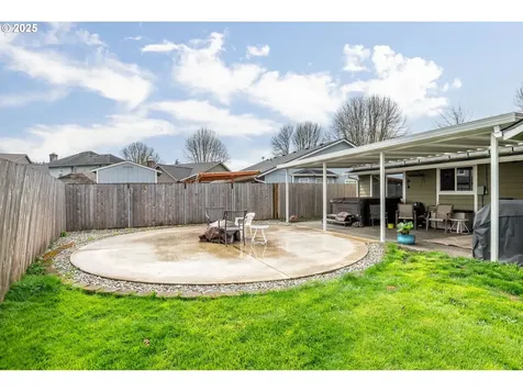 2436 Hickory Avenue Longview WA 98632