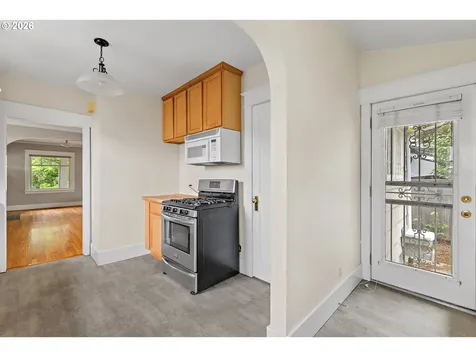 3560 NE Stanton Street Portland OR 97212