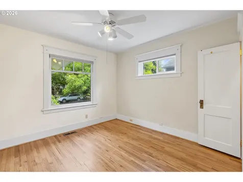 3560 NE Stanton Street Portland OR 97212