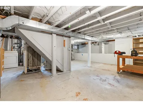 3560 NE Stanton Street Portland OR 97212