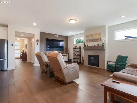 16711 NE 86th Street Vancouver WA 98682