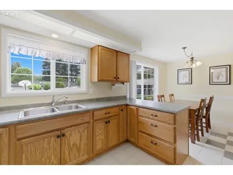 1968 Riting Court Salem OR 97302