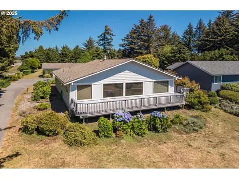 3230 Golf Links Road Bandon OR 97411