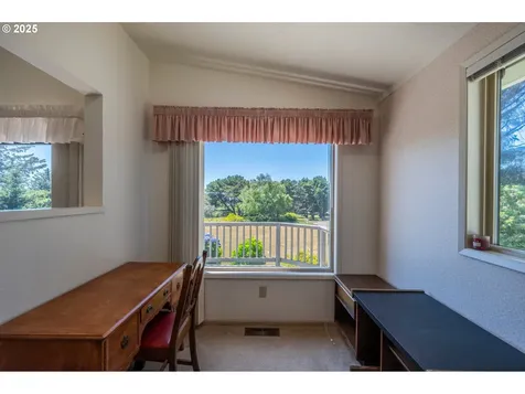 3230 Golf Links Road Bandon OR 97411