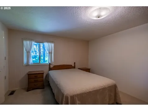 3230 Golf Links Road Bandon OR 97411