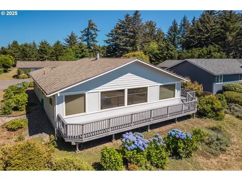 3230 Golf Links Road Bandon OR 97411