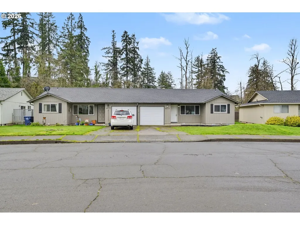 4853 Elderberry Loop Springfield OR 97478