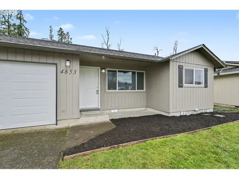 4853 Elderberry Loop Springfield OR 97478