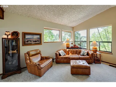 209 Blaine Road Woodland WA 98674