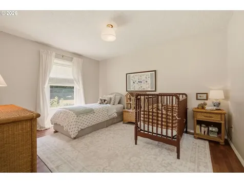 1605 SE Cascade Avenue Vancouver WA 98683