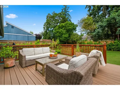 1605 SE Cascade Avenue Vancouver WA 98683