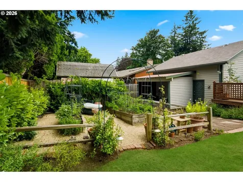 1605 SE Cascade Avenue Vancouver WA 98683