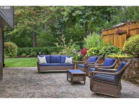 14150 S Canyon Ridge Drive Oregon City OR 97045