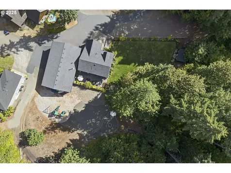 14150 S Canyon Ridge Drive Oregon City OR 97045