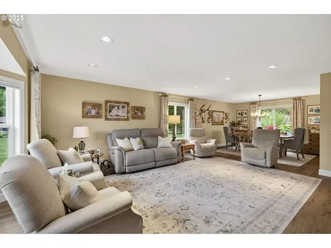 14150 S Canyon Ridge Drive Oregon City OR 97045