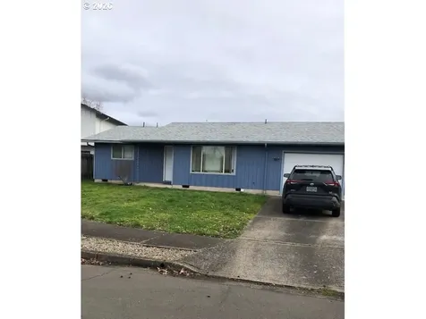 1152 1154 T Street Springfield OR 97477