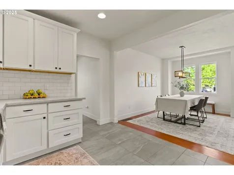 3255 NE 80th Avenue Portland OR 97213