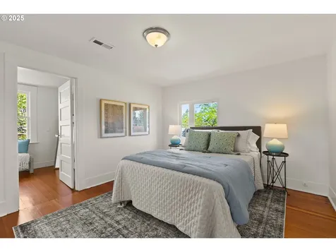 3255 NE 80th Avenue Portland OR 97213