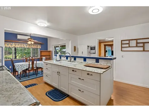 206 Sareault Road Toledo WA 98591