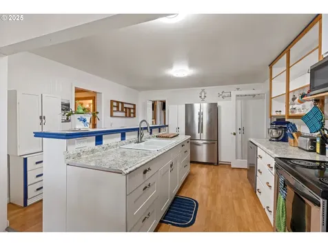 206 Sareault Road Toledo WA 98591