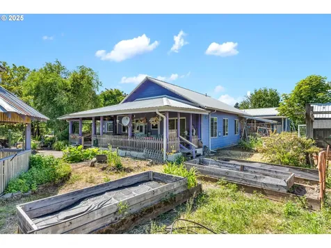 206 Sareault Road Toledo WA 98591