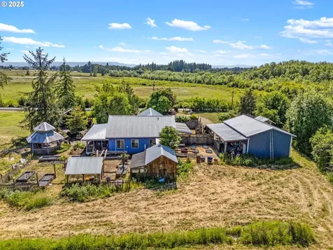 206 Sareault Road Toledo WA 98591