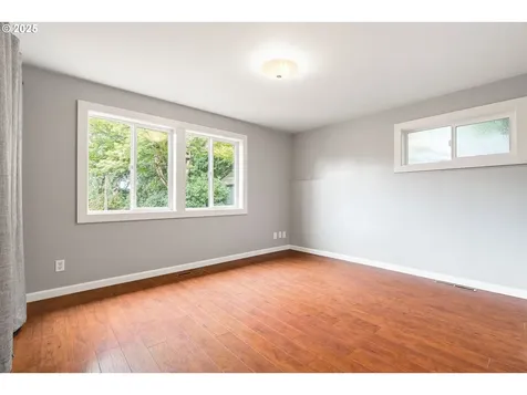 10421 SW 63rd Drive Portland OR 97219
