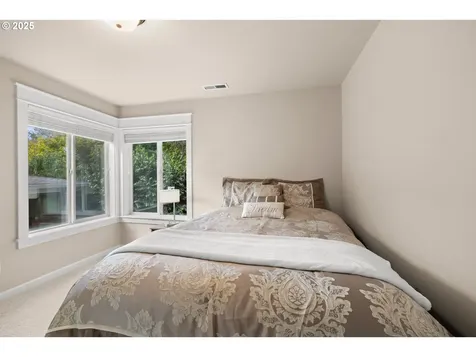 17473 SW 104th Avenue Tualatin OR 97062
