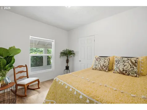 7029 SE 85th Avenue Portland OR 97266