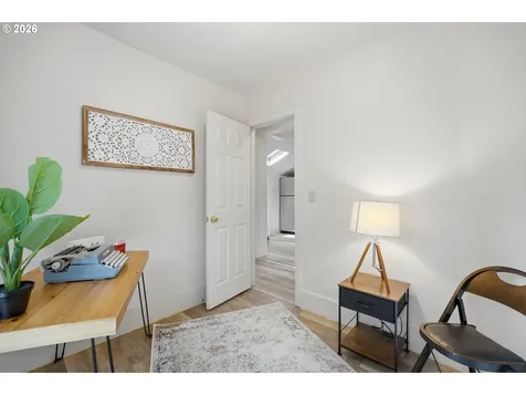 7029 SE 85th Avenue Portland OR 97266
