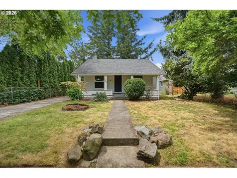 7029 SE 85th Avenue Portland OR 97266