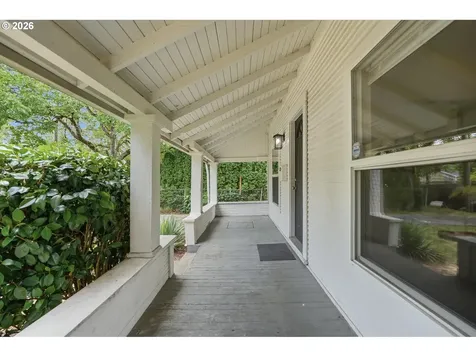 7029 SE 85th Avenue Portland OR 97266