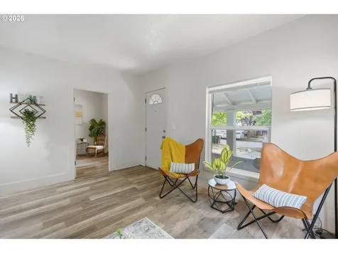 7029 SE 85th Avenue Portland OR 97266