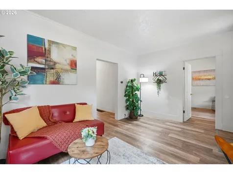 7029 SE 85th Avenue Portland OR 97266