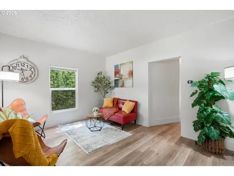 7029 SE 85th Avenue Portland OR 97266