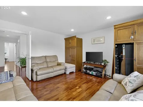 13789 NW Payne Drive Portland OR 97229