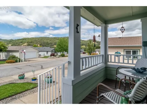 345 Littlebrook Lane Roseburg OR 97471