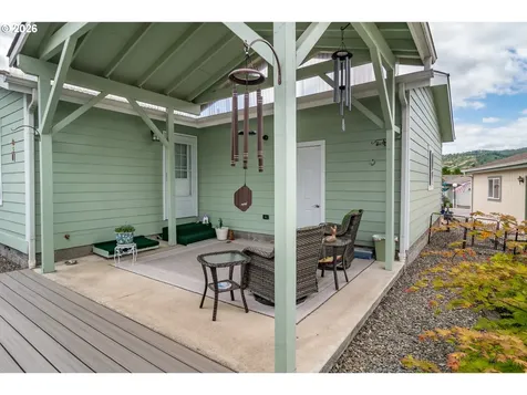 345 Littlebrook Lane Roseburg OR 97471