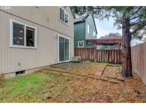 17670 SW September Lane Beaverton OR 97003