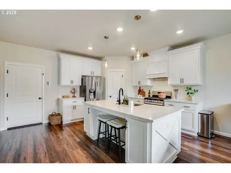 16415 NE 83rd Street Vancouver WA 98682