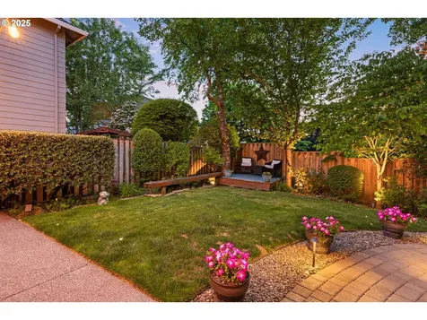 18287 SW Florendo Lane Beaverton OR 97007