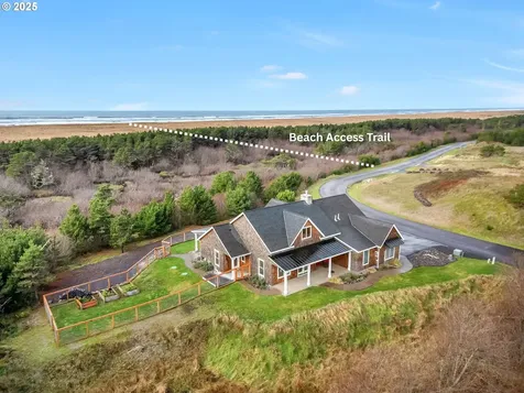 32996 Pacific Bellevue Lane Warrenton OR 97146