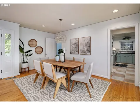 2990 NW Verde Vista Terrace Portland OR 97210