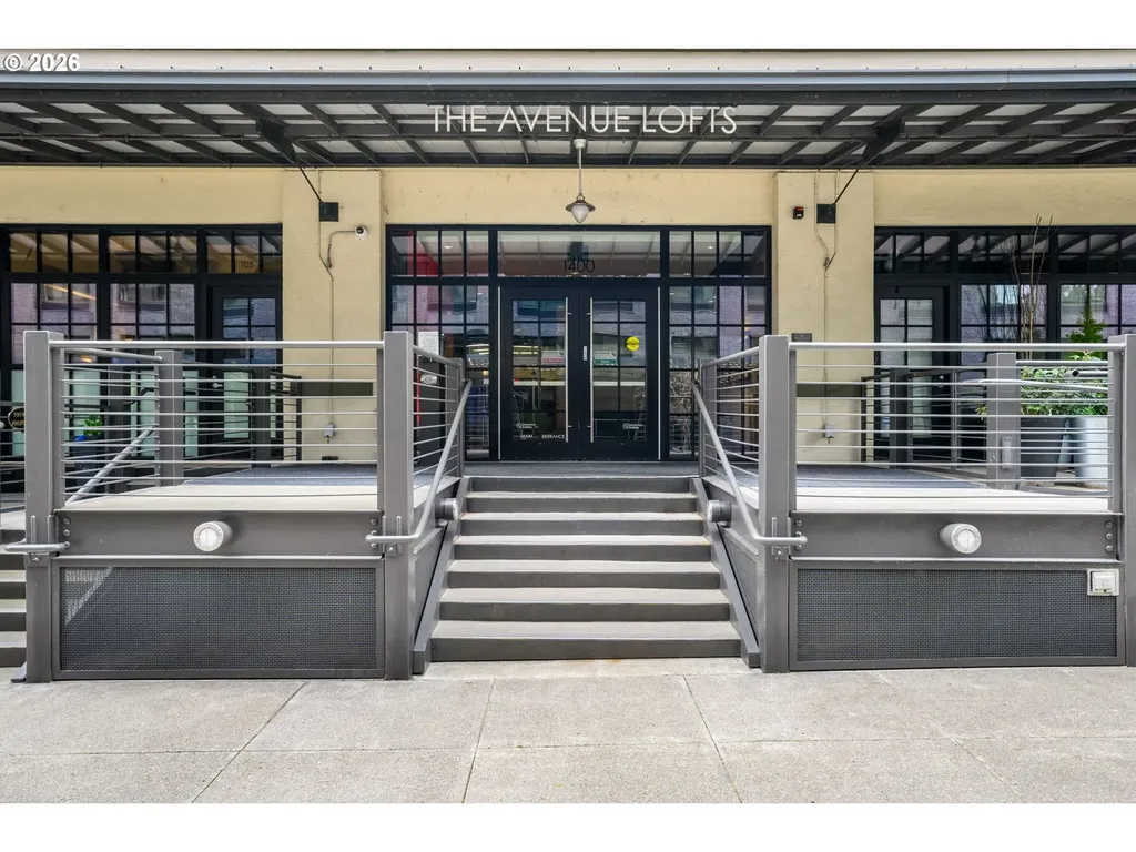 1400 NW Irving Street Portland OR 97209