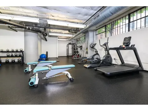 1400 NW Irving Street Portland OR 97209