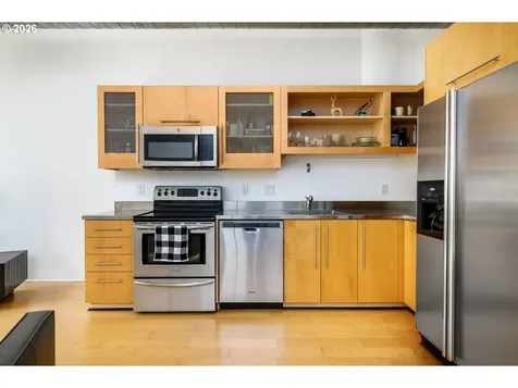 1400 NW Irving Street Portland OR 97209